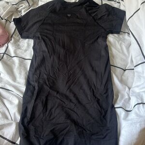 LULULEMON SWIFTLY TECH 🖤